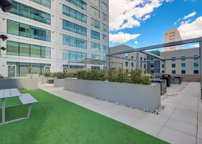Apartamento Boulevard Luxe Downtown Pool Gym & Garage *